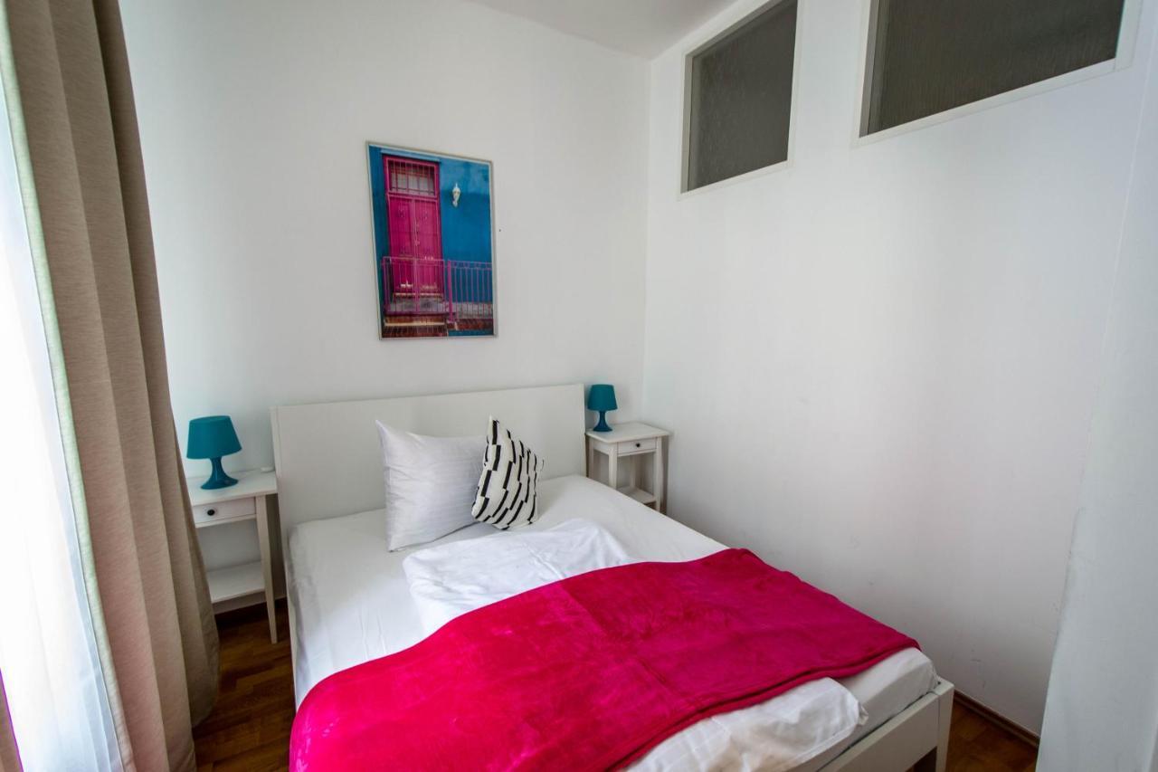 Labyrinth Apartments By Ruterra Prague Exterior photo